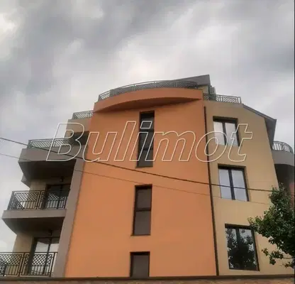 Снимка 3 — Двустаен апартамент в Добрич, с. Кранево