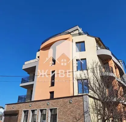 Снимка 2 — Двустаен апартамент в Добрич, с. Кранево
