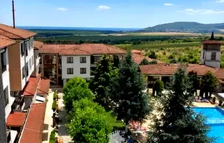 Двустаен апартамент в Добрич, с. Рогачево