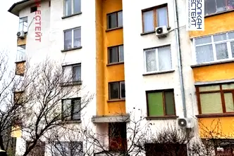 Двустаен апартамент в Габрово, Дряново