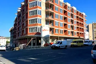 Двустаен апартамент в Кърджали, Момчил