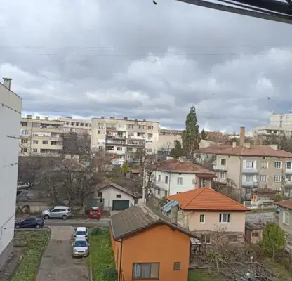 Photo 3 — 2-bedroom apartment in Oblast Pernik, Radomir