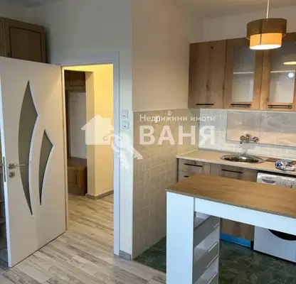 Снимка 4 — Двустаен апартамент в Пловдив, Карлово