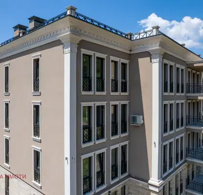 Снимка 2 — Двустаен апартамент в Пловдив, Карлово