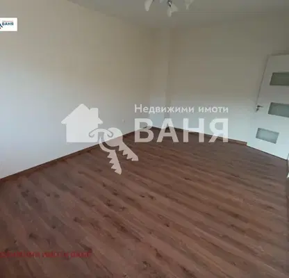 Снимка 5 — Двустаен апартамент в Пловдив, Сопот