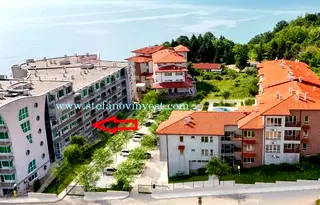 Двустаен апартамент във Варна, Бяла