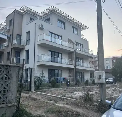 Photo 3 — 2-bedroom apartment in Varna, Byala