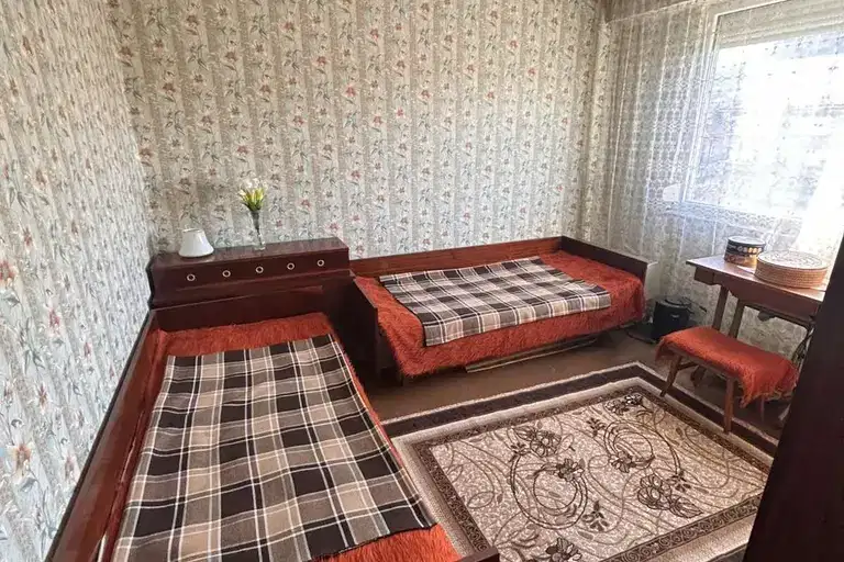 Двустаен апартамент във Велико Търново, Лясковец