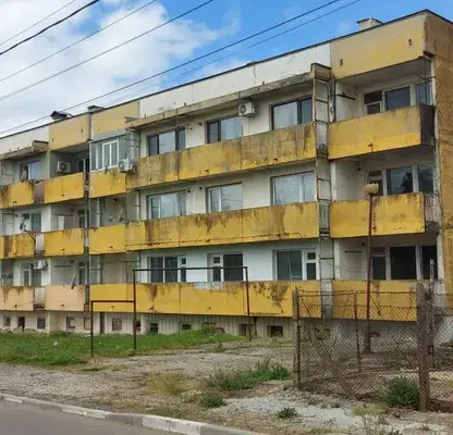 Снимка 3 — Двустаен апартамент в Ямбол, Болярово