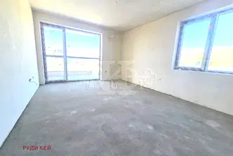 Едностаен апартамент в Кайсиева ина