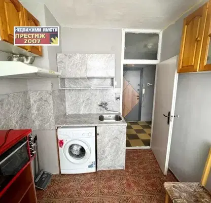 Снимка 5 — Едностаен апартамент в Шумен, 5-ти полк