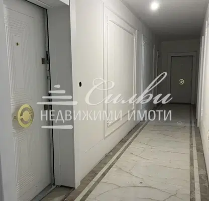 Снимка 5 — Едностаен апартамент в Шумен, Боян Българанов 1