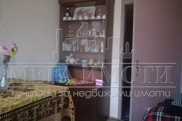 Едностаен апартамент в Сливен, Българка