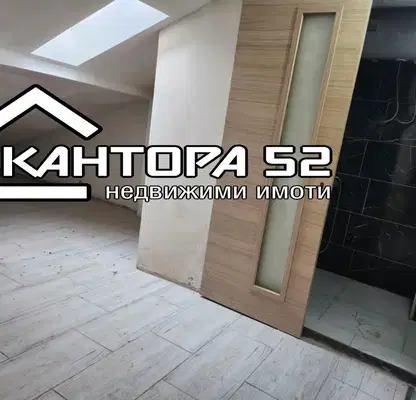 Снимка 2 — Едностаен апартамент във Варна, Централна поща