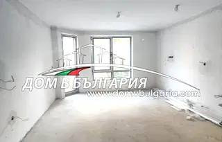 Едностаен апартамент във Варна, Център