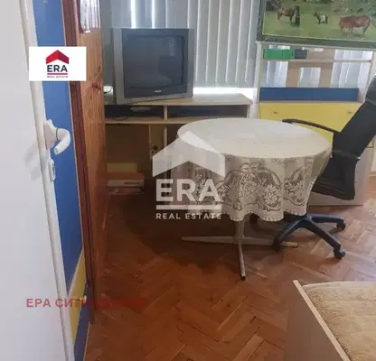 Снимка 2 — Едностаен апартамент в Стара Загора, Център