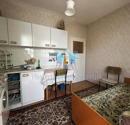 Снимка 4 — Едностаен апартамент в Шумен, Добруджански