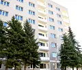 Снимка 5 — Едностаен апартамент в Перник, Изток