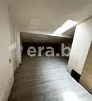 Едностаен апартамент с покривен прозорец в Колхозен пазар, Варна