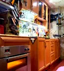 Едностаен апартамент на партер с качествено строителство в Колхозен пазар, Варна