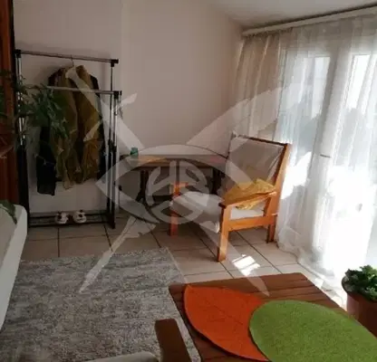 Снимка 4 — Едностаен апартамент в Бургас, Лазур
