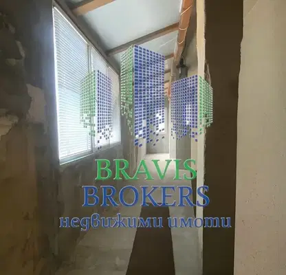 Снимка 4 — Едностаен апартамент във Варна, Левски 1