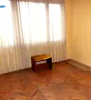 Едностаен апартамент във Враца, Младост