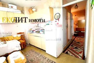 Едностаен апартамент в София, Света Троица