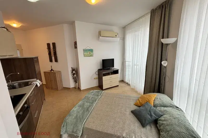 1-bedroom apartment in Oblast Burgas, Aheloi