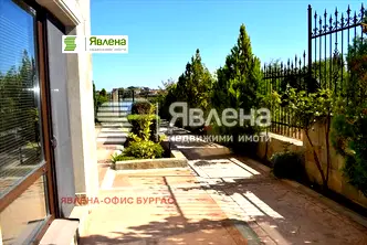Едностаен апартамент в Бургас, Царево