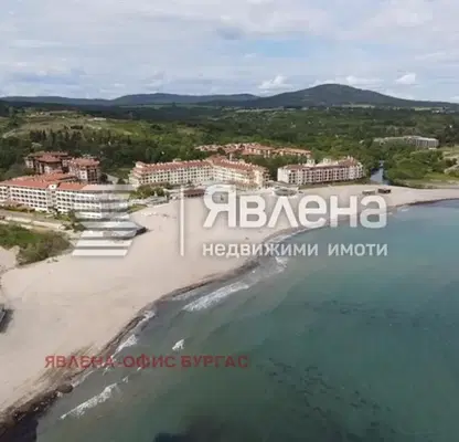 Снимка 5 — Едностаен апартамент в Бургас, Царево
