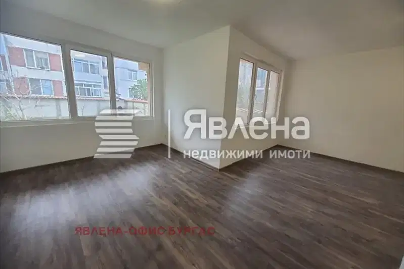 Едностаен апартамент в Бургас, Царево