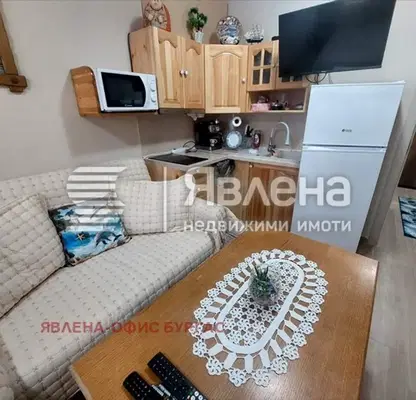 Снимка 3 — Едностаен апартамент в Бургас, Поморие