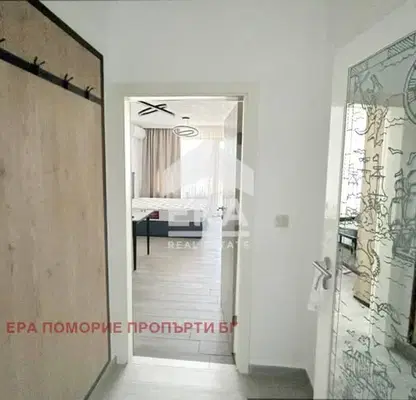 Снимка 2 — Едностаен апартамент в Бургас, Поморие