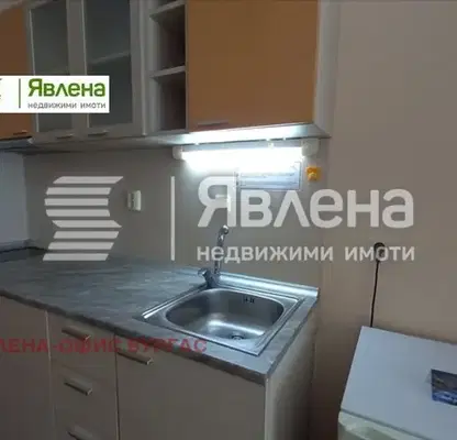 Снимка 5 — Едностаен апартамент в Бургас, Приморско
