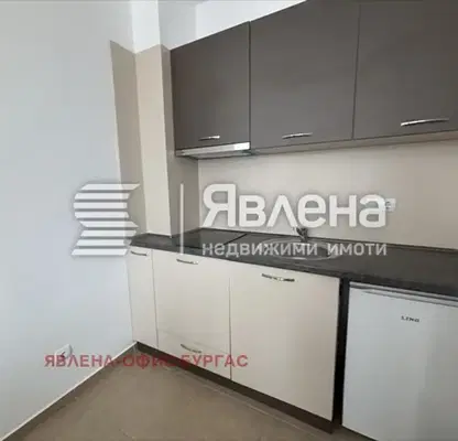Снимка 3 — Едностаен апартамент в Бургас, к.к. Слънчев бряг
