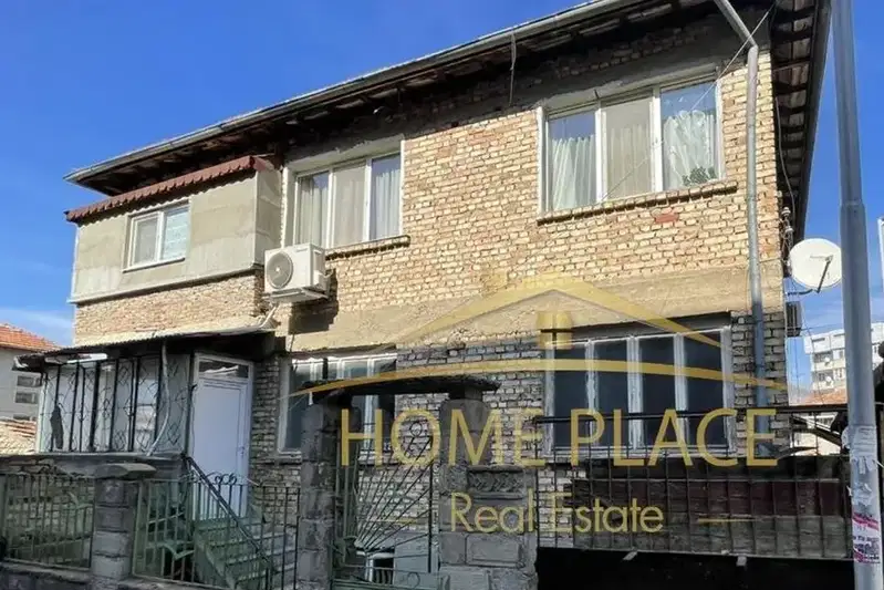 Етаж от къща във Варна, Аспарухово