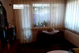 Етаж от къща във Варна, Аспарухово