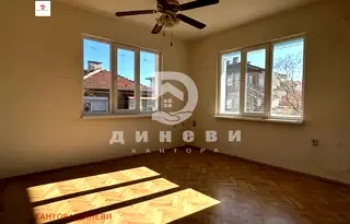 Етаж от къща в Стара Загора, Аязмото