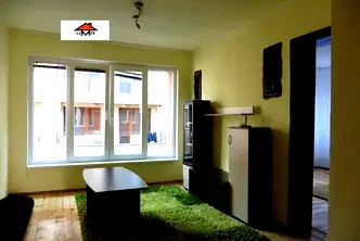 Етаж от къща в София, Белите брези