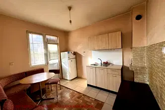 Етаж от къща в Търговище, Боровец
