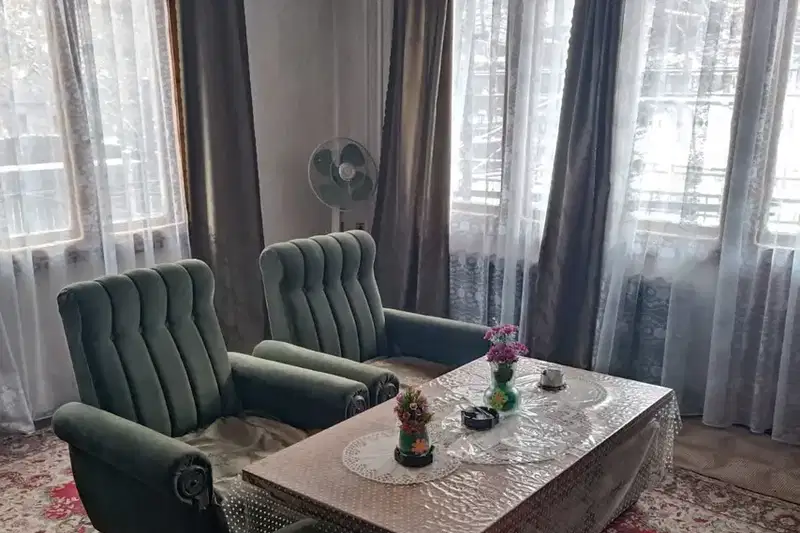 Етаж от къща в София, Бояна