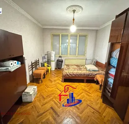 Снимка 2 — Етаж от къща в Шумен, Център