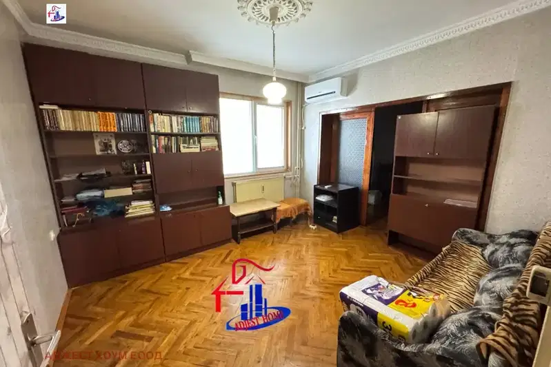 Етаж от къща в Шумен, Център