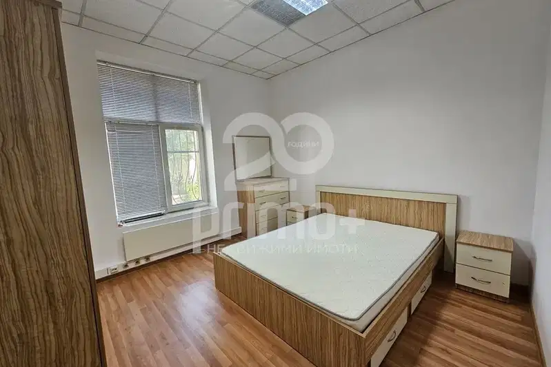 Floor of House in Veliko Tyrnovo, Centyr