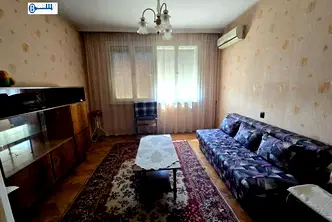 Етаж от къща във Велико Търново, Център