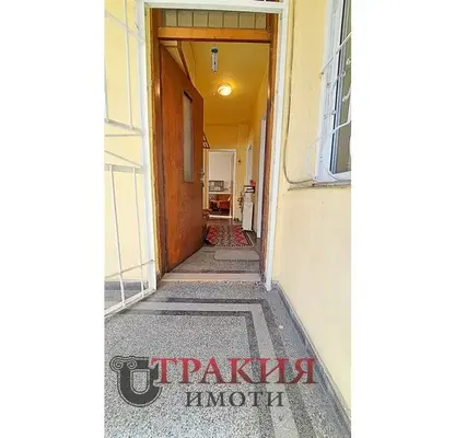 Снимка 5 — Етаж от къща в Стара Загора, Център