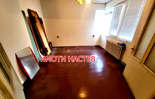 Етаж от къща в Шумен, Център