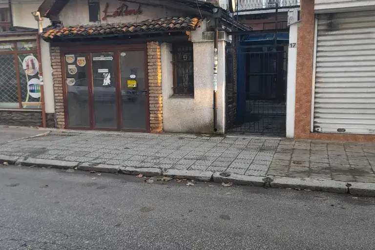Етаж от къща в Пловдив, Център
