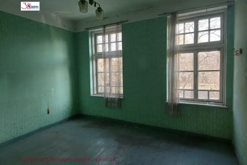 Етаж от къща в Пазарджик, Център